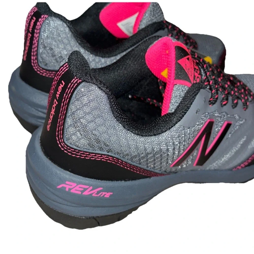 New Balance 589  Industrial Work Shoes Women's‎ 7.5 Gray Pink  Composite Toe NEW